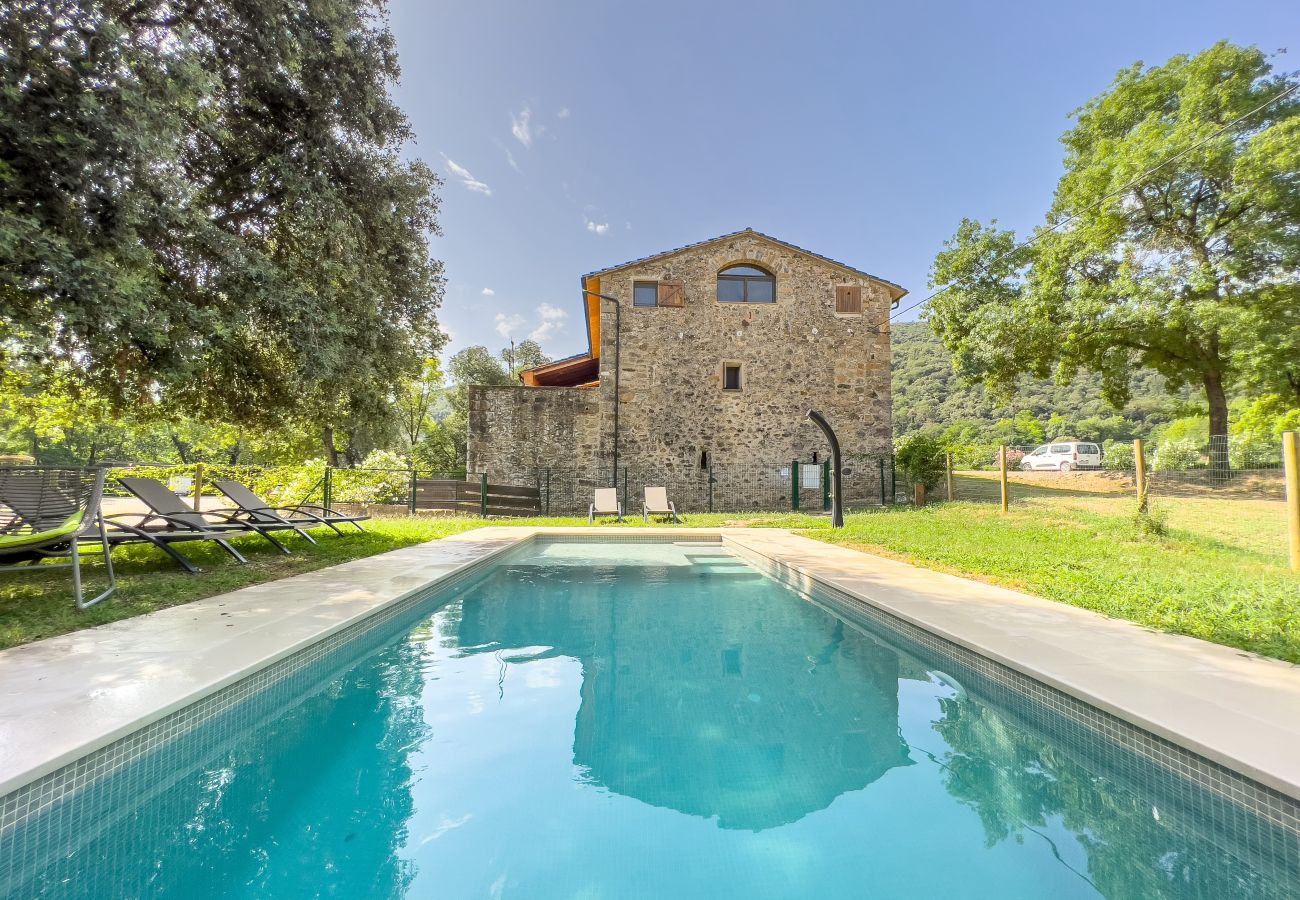 Ferienwohnung in Montagut i Oix - Can Blanc de Montagut, Baix