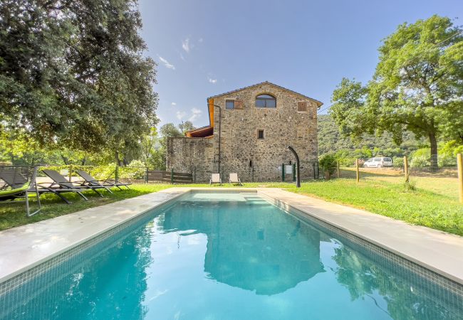 Ferienwohnung in Montagut i Oix - Can Blanc de Montagut, Dalt