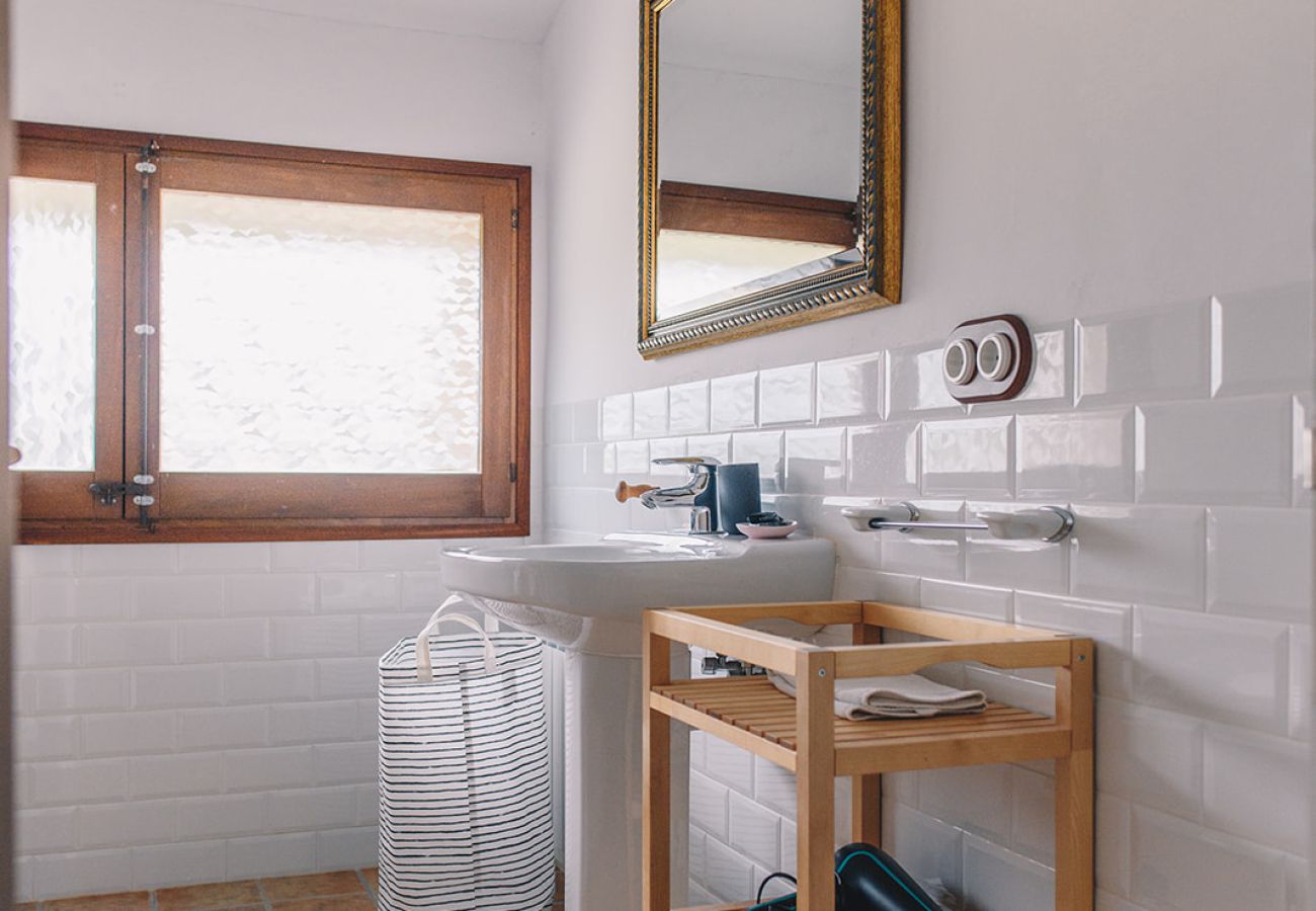 Ferienwohnung in Montagut i Oix - Can Blanc de Montagut, Dalt