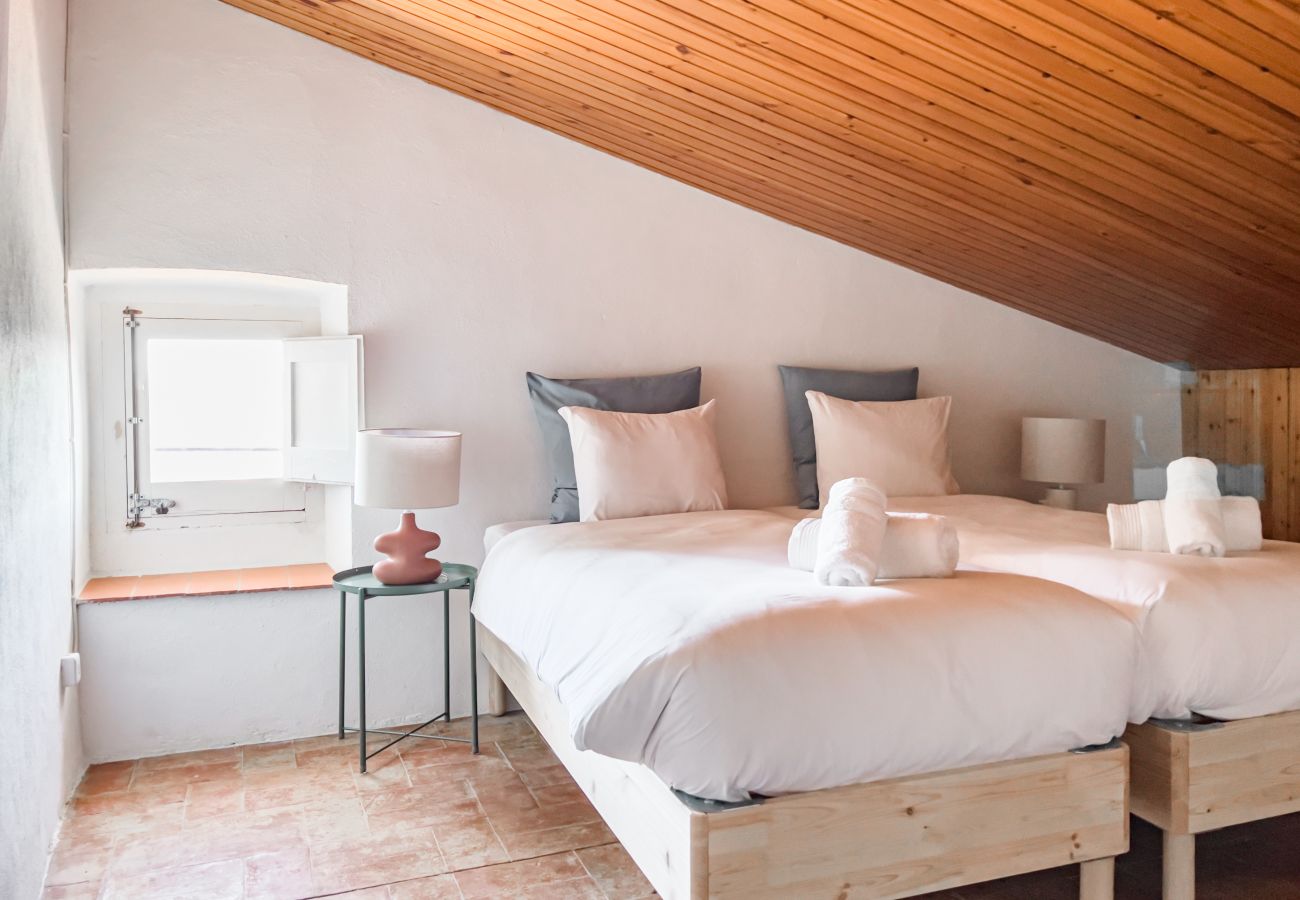 Landhaus in Cornellà del Terri - Mas Maria Carmen Dalmau