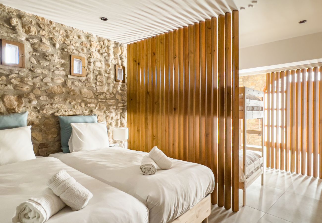 Landhaus in Cornellà del Terri - Mas Maria Carmen Dalmau