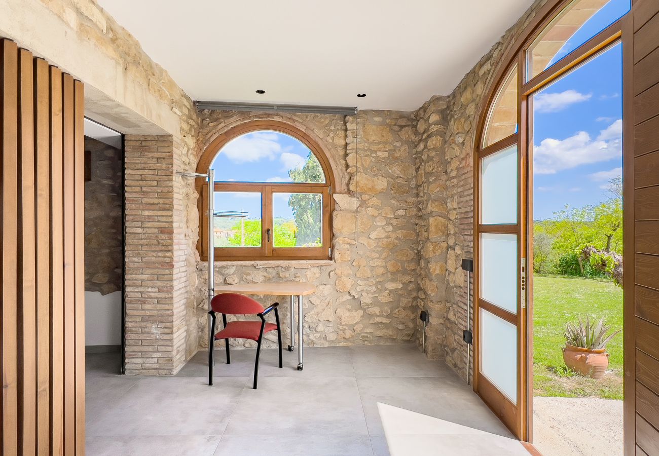 Landhaus in Cornellà del Terri - Mas Maria Carmen Dalmau