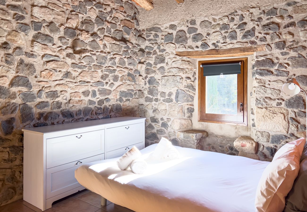 Finca in Sant Feliu de Pallerols - Aiguabella Turisme Rural - 35 pax