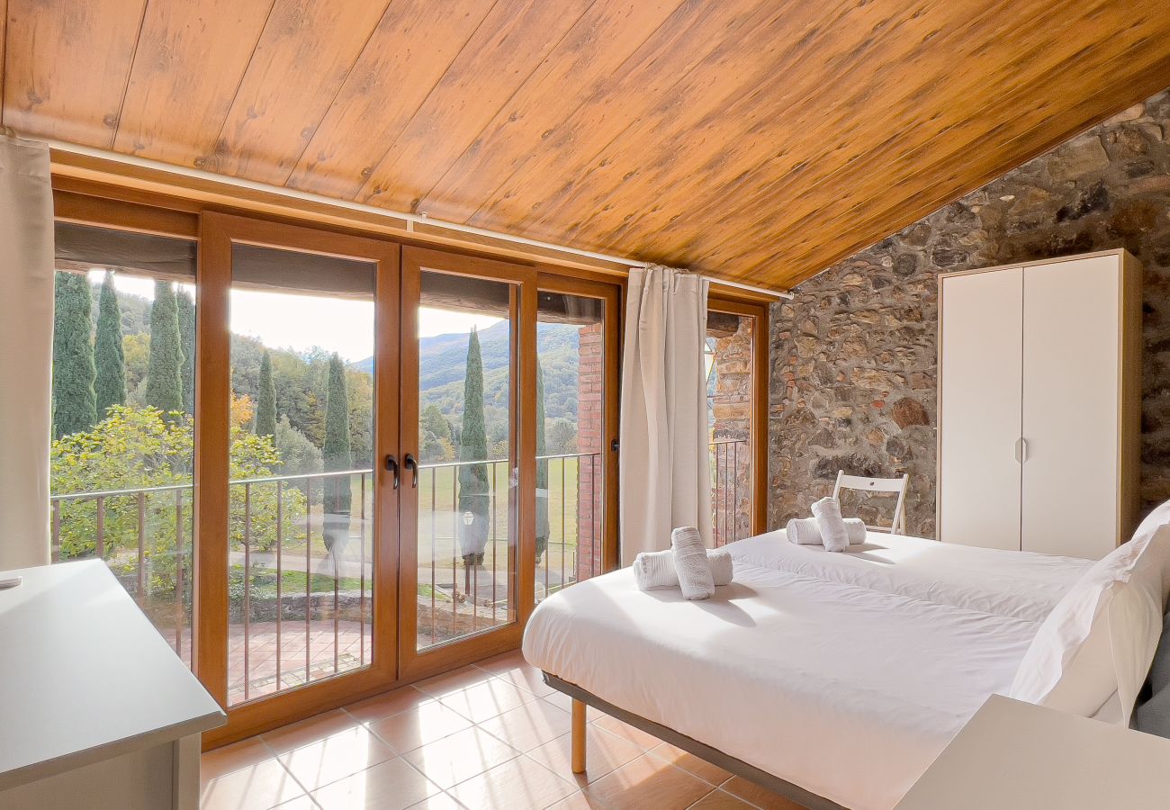 Finca in Sant Feliu de Pallerols - Aiguabella Turisme Rural - 35 pax