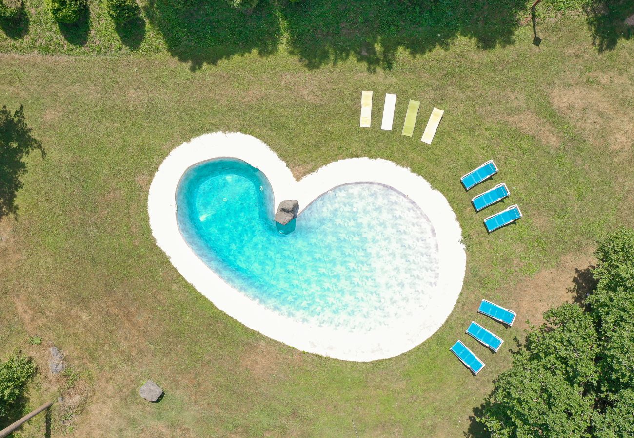 Finca in Sant Feliu de Pallerols - Aiguabella Turisme Rural - 35 pax