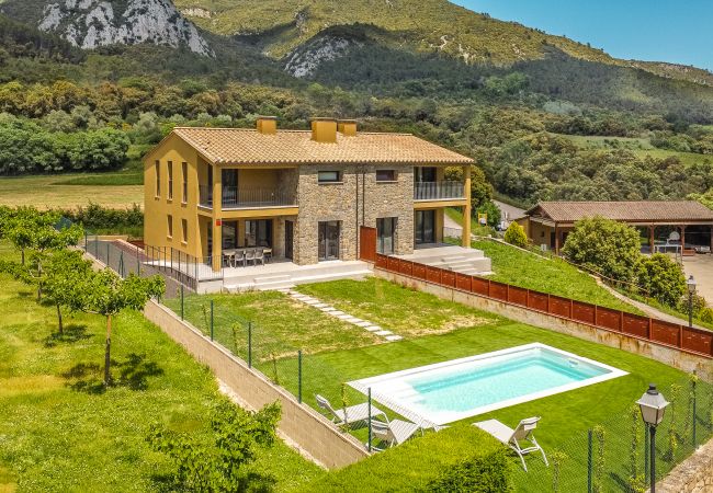 Ferienhaus in Beuda - Majordoms Mont - La Garrotxa