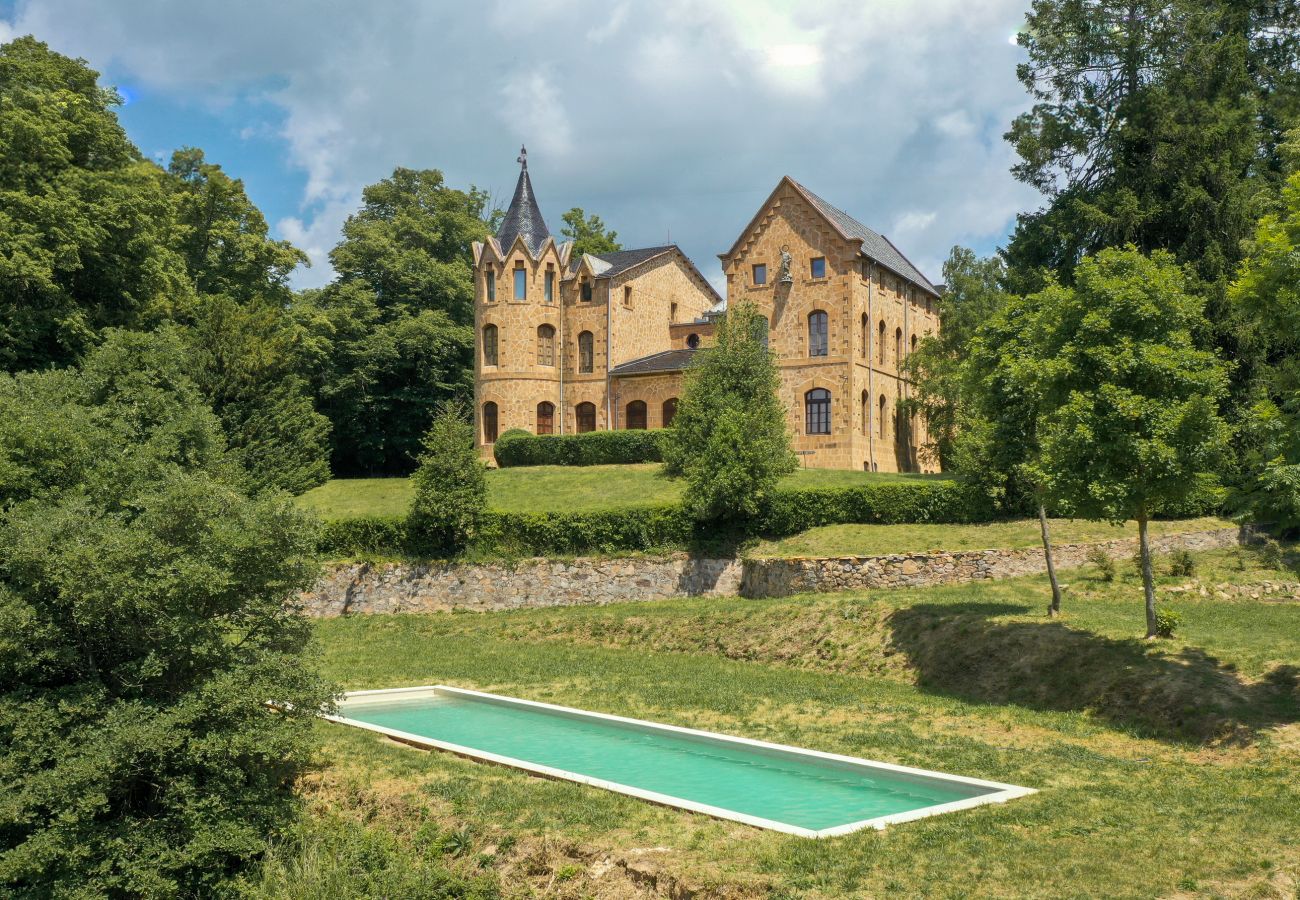 Landhaus in Sant Hilari Sacalm - Castell de Villavecchia - Masoveria