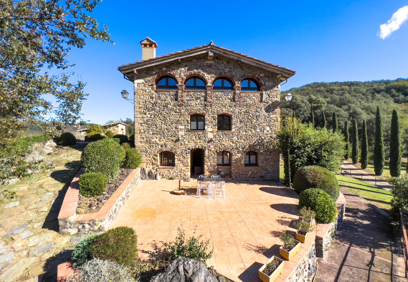 Apartment in Sant Feliu de Pallerols - Aiguabella, La Façana