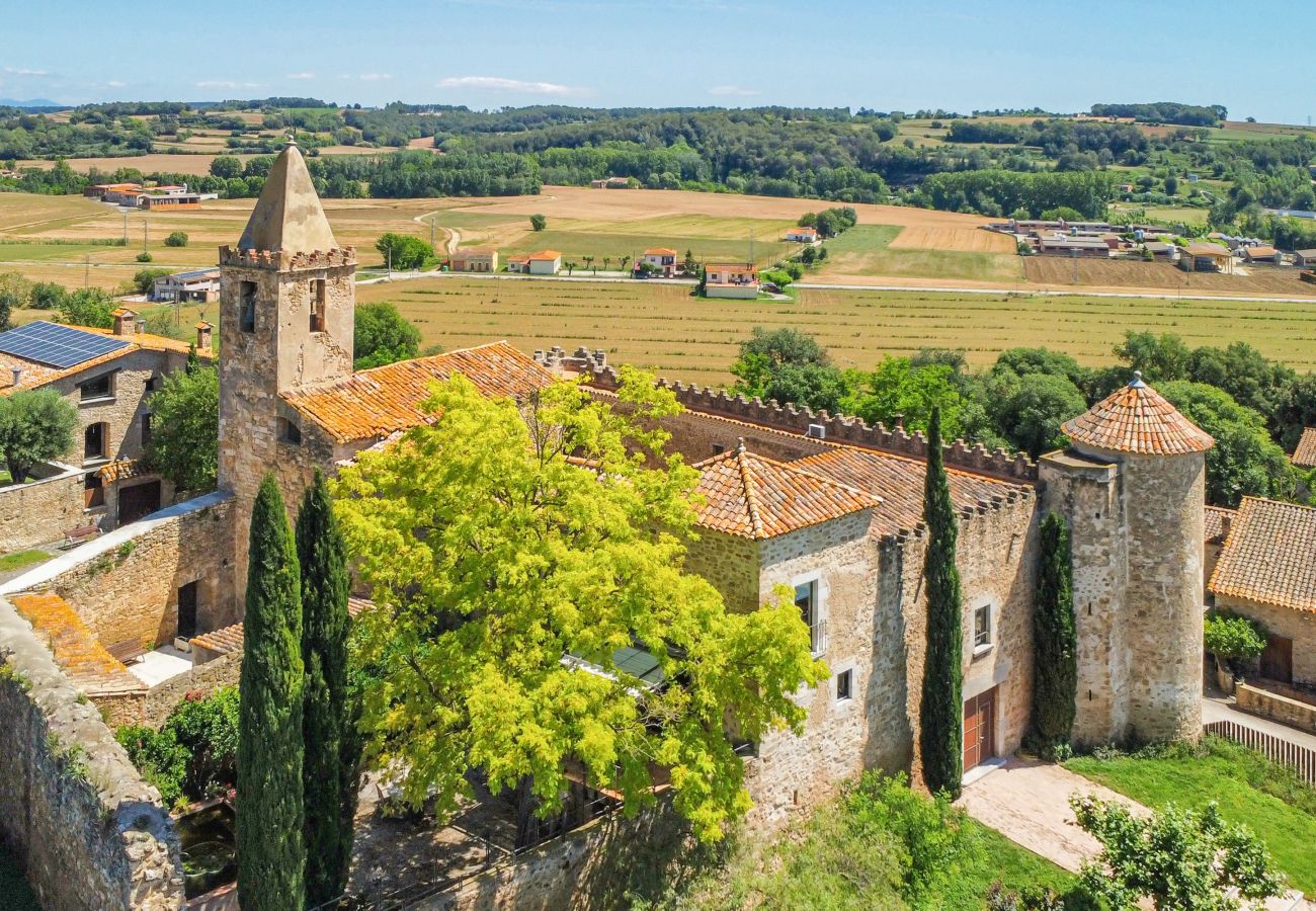 Cottage in Cornellà del Terri - Mas Maria Carmen Dalmau