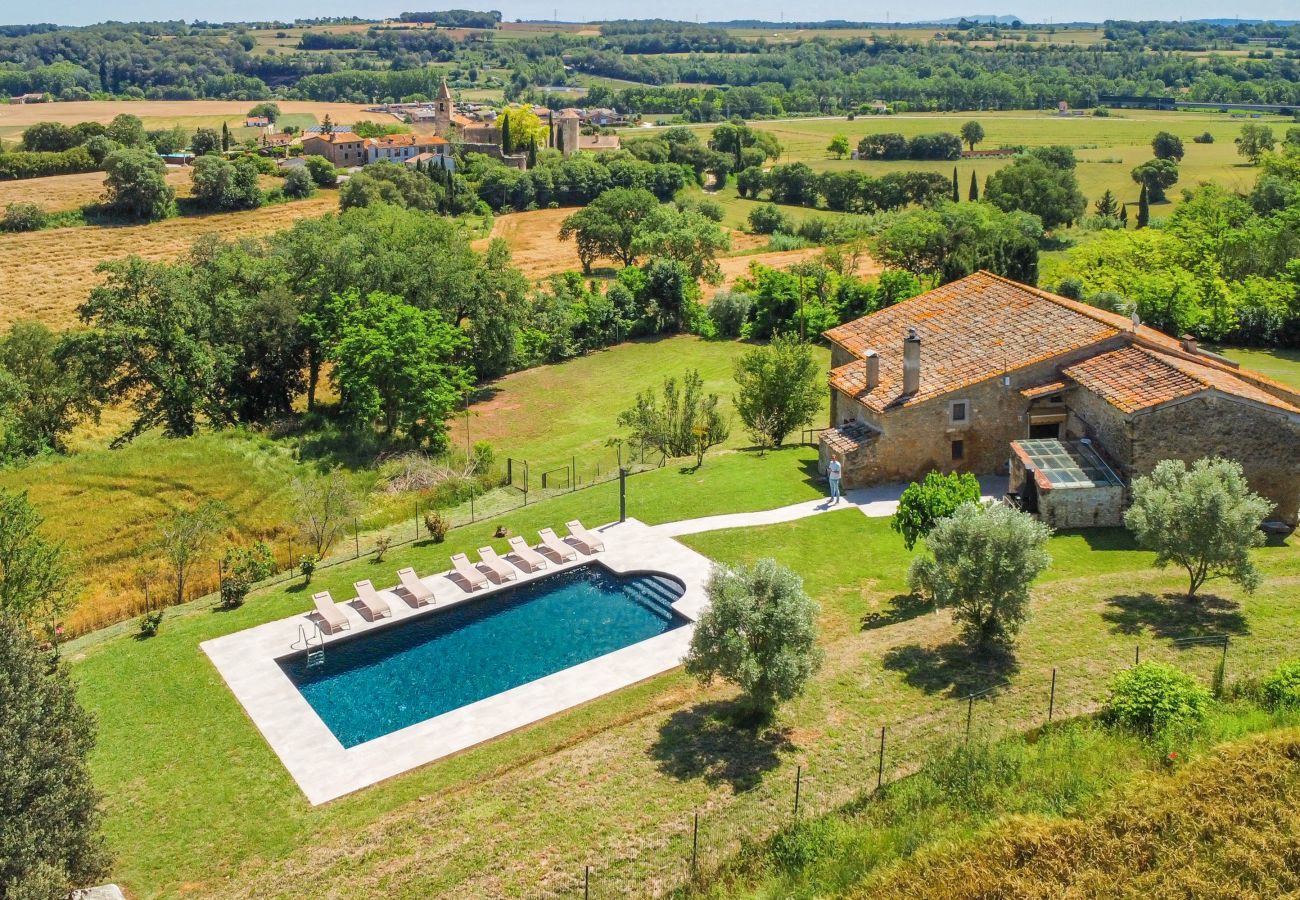 Cottage in Cornellà del Terri - Mas Maria Carmen Dalmau