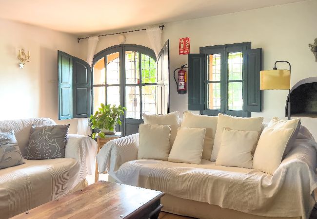 Cottage in Gerona/Girona - Hostal Nou de Crespià