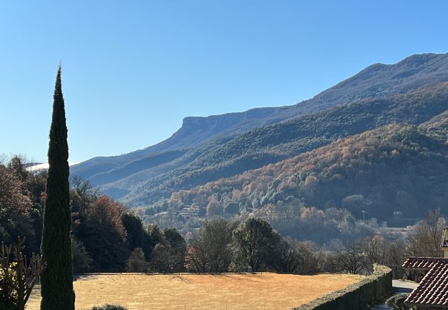 Country house in Sant Feliu de Pallerols - Aiguabella Turisme Rural - 35 pax Country house in Sant Feliu de Pallerols - Aiguabella Turisme Rural - 35 pax