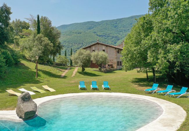 Country house in Sant Feliu de Pallerols - Aiguabella Turisme Rural - 35 pax Country house in Sant Feliu de Pallerols - Aiguabella Turisme Rural - 35 pax