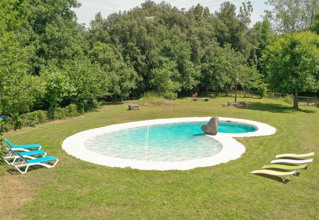 Country house in Sant Feliu de Pallerols - Aiguabella Turisme Rural - 35 pax Country house in Sant Feliu de Pallerols - Aiguabella Turisme Rural - 35 pax