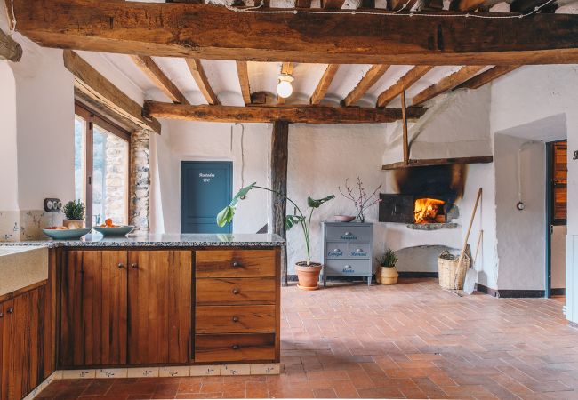 Cottage in Montagut i Oix - Majordoms Riera 5 Cottage in Montagut i Oix - Majordoms Riera 5