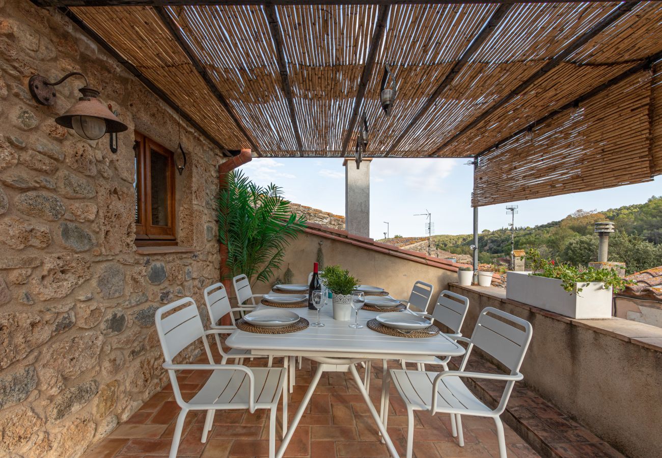 Townhouse in Boadella i les Escaules - Cal Sabater