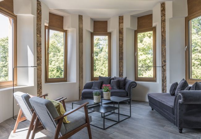 Villa in Sant Hilari Sacalm - Castell de Villavecchia - 20 pax Villa in Sant Hilari Sacalm - Castell de Villavecchia - 20 pax