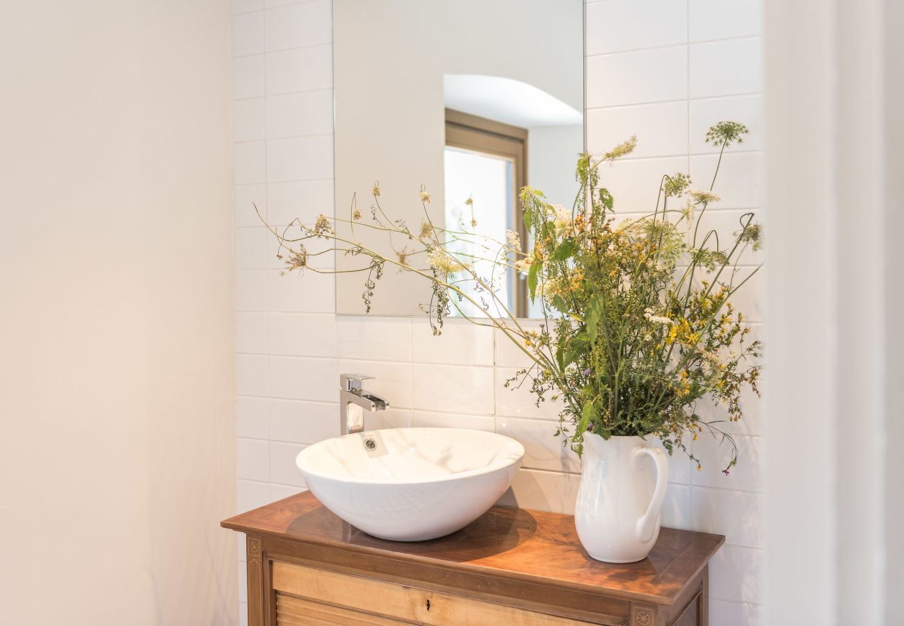Country house in Arbúcies - Castell de Villavecchia