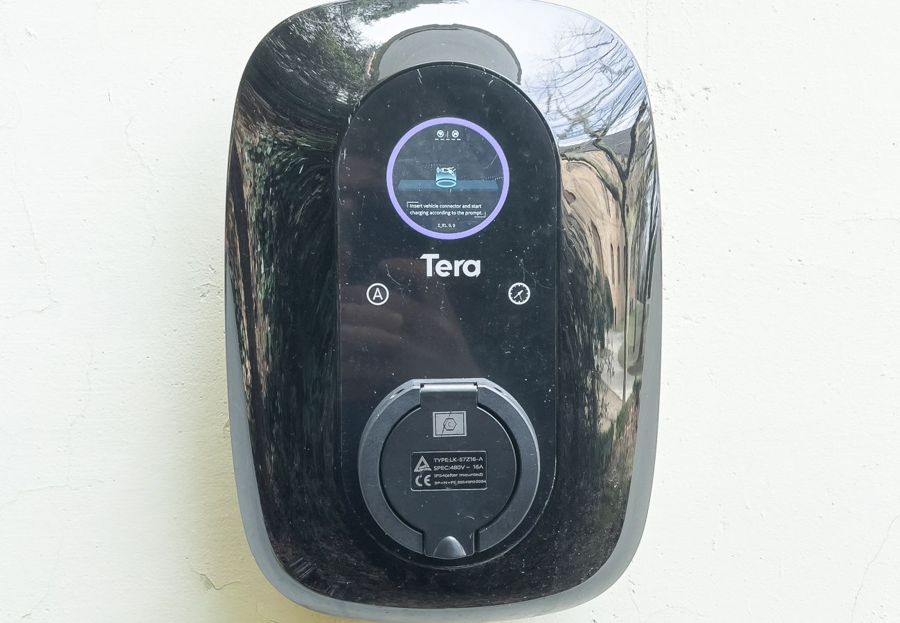 Country house in Sant Hilari Sacalm - Castell de Villavecchia - 33 pax