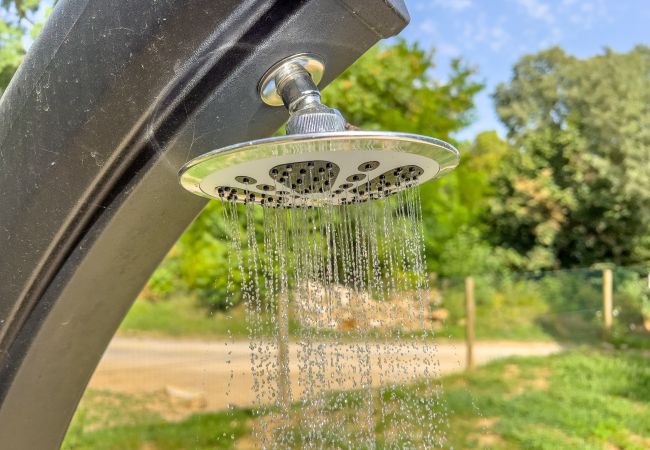 Apartamento en Montagut i Oix - Can Blanc de Montagut, Dalt Apartamento en Montagut i Oix - Can Blanc de Montagut, Dalt