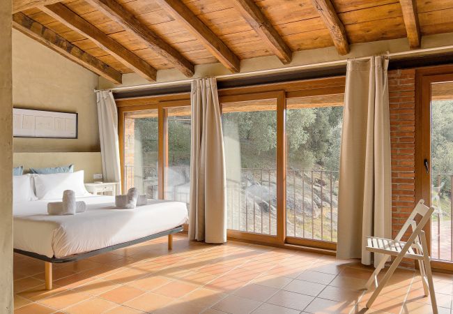 Casa rural en Sant Feliu de Pallerols - Aiguabella, Ca la Maria Casa rural en Sant Feliu de Pallerols - Aiguabella, Ca la Maria