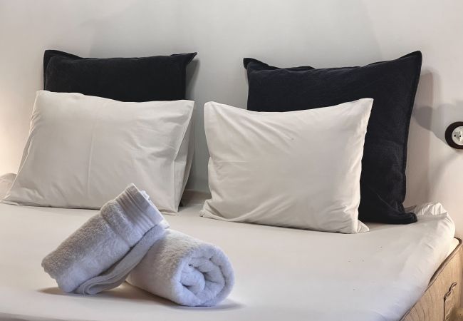 Casa rural en Montagut i Oix - Majordoms Riera 5 Casa rural en Montagut i Oix - Majordoms Riera 5