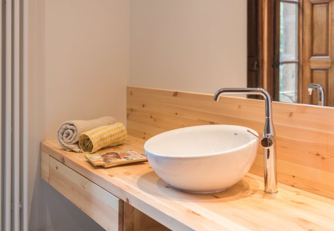 Finca en Sant Hilari Sacalm - Castell de Villavecchia - 33 pax Finca en Sant Hilari Sacalm - Castell de Villavecchia - 33 pax