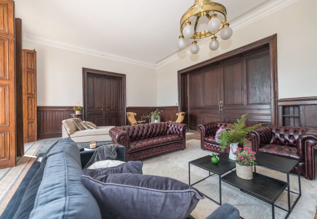 Finca en Sant Hilari Sacalm - Castell de Villavecchia - 33 pax Finca en Sant Hilari Sacalm - Castell de Villavecchia - 33 pax