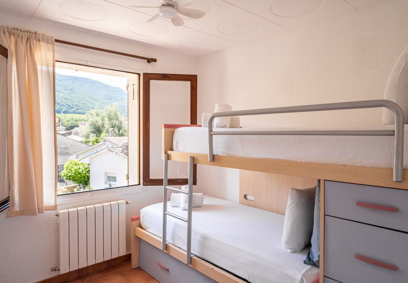 Casa rural en Sant Feliu de Pallerols - Majordoms Art