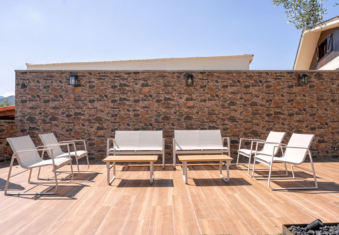 Casa rural en Sant Feliu de Pallerols - Majordoms Art