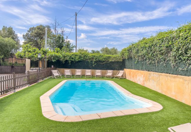 Gîte Rural à Vilaür - Ca l'Esclop Gîte Rural à Vilaür - Ca l'Esclop