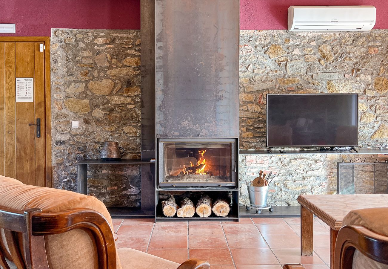 Gîte Rural à Sant Feliu de Pallerols - Aiguabella, Ca la Maria