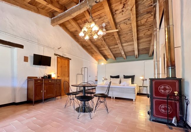 Gîte Rural à Montagut i Oix - Majordoms Riera 5 Gîte Rural à Montagut i Oix - Majordoms Riera 5