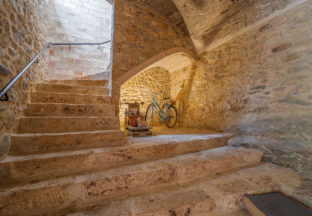 Maison mitoyenne à Boadella i les Escaules - Cal Sabater