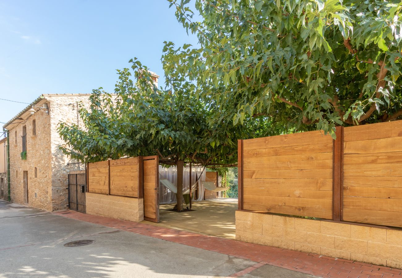 Maison mitoyenne à Boadella i les Escaules - Cal Sabater