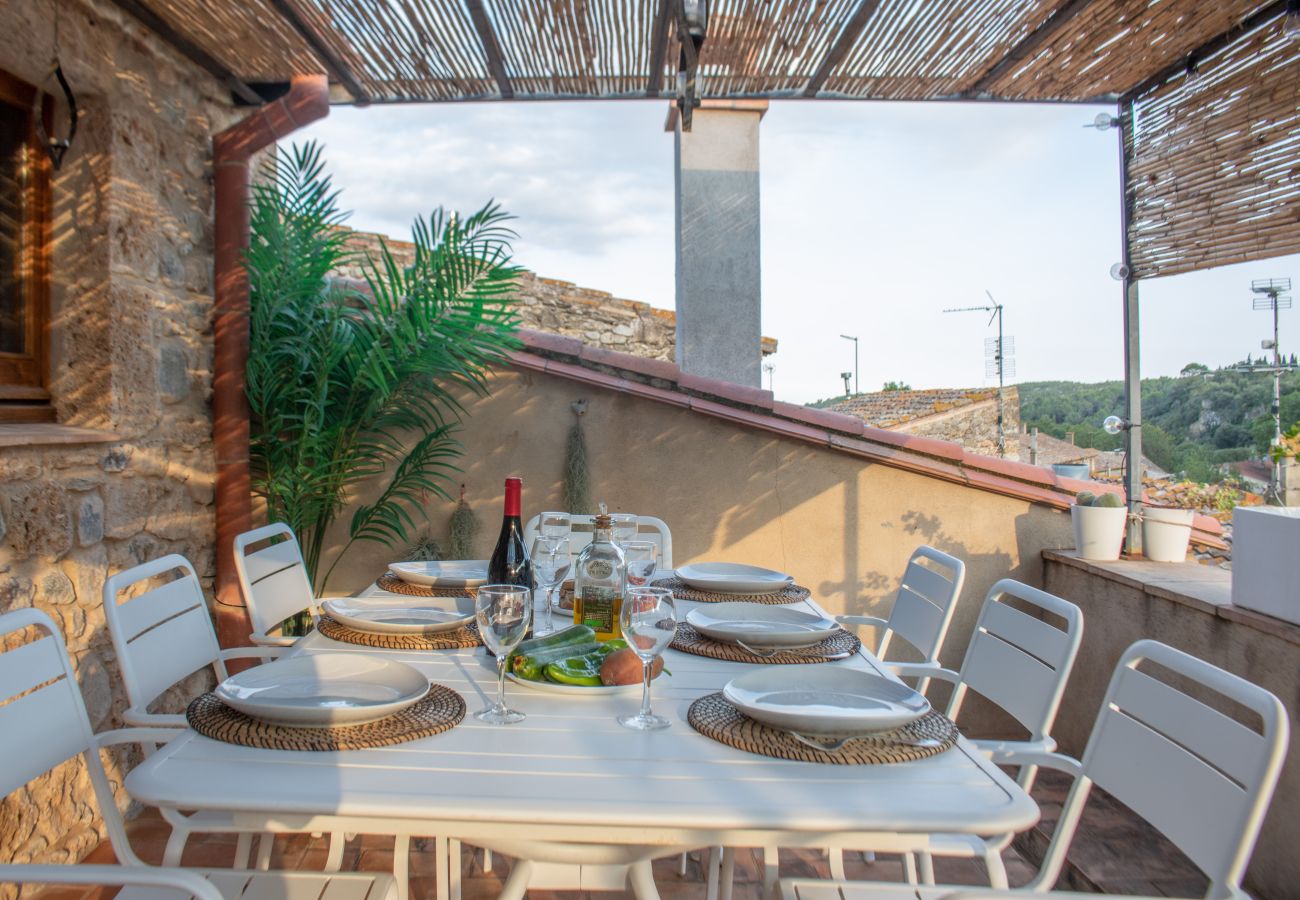 Maison mitoyenne à Boadella i les Escaules - Cal Sabater