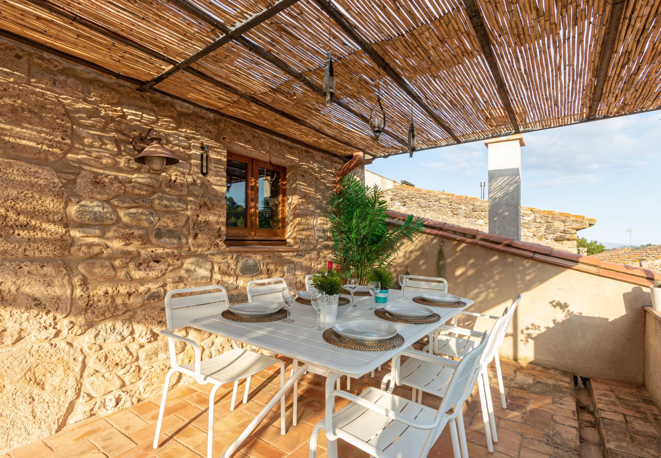 Maison mitoyenne à Boadella i les Escaules - Cal Sabater