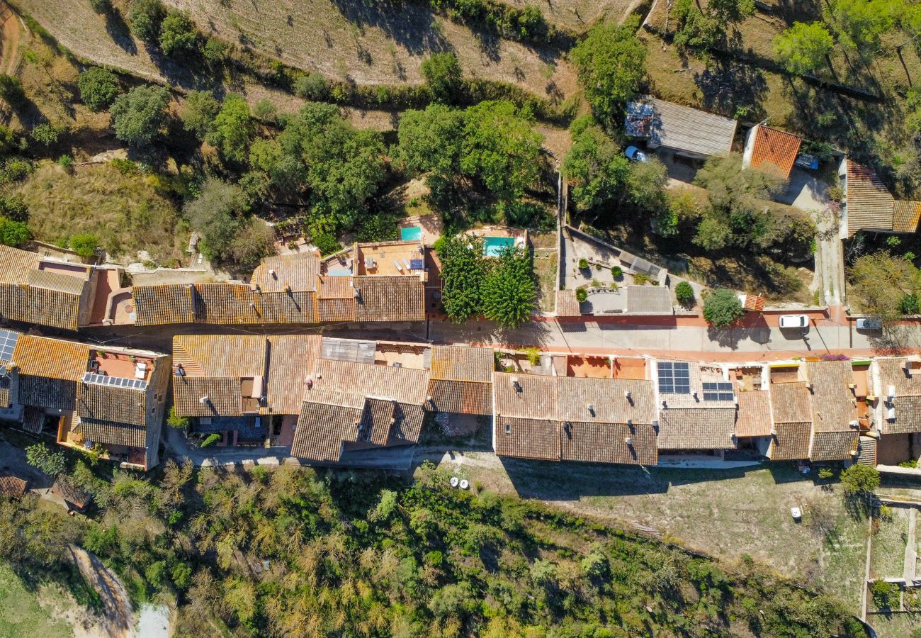 Maison mitoyenne à Boadella i les Escaules - Cal Sabater