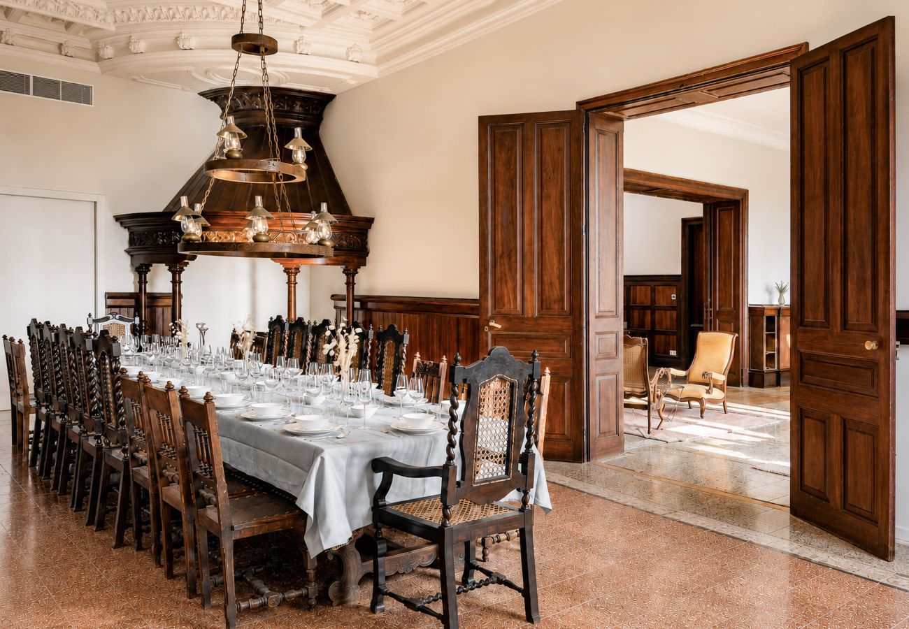 Villa à Sant Hilari Sacalm - Castell de Villavecchia - 20 pax
