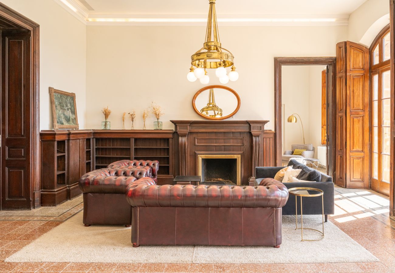 Domaine à Sant Hilari Sacalm - Castell de Villavecchia - 33 pax