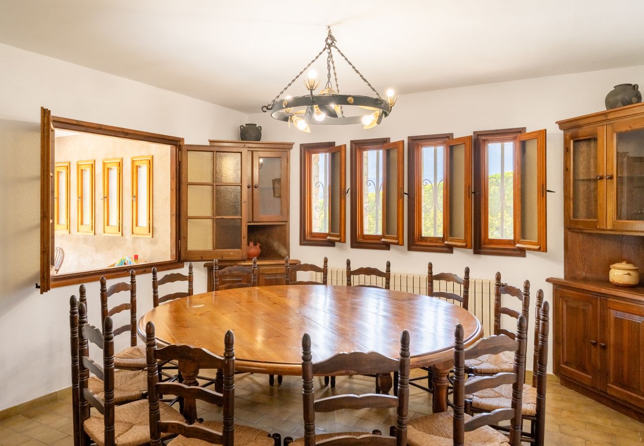 Gîte Rural à Cornellà del Terri - Majordoms Vila
