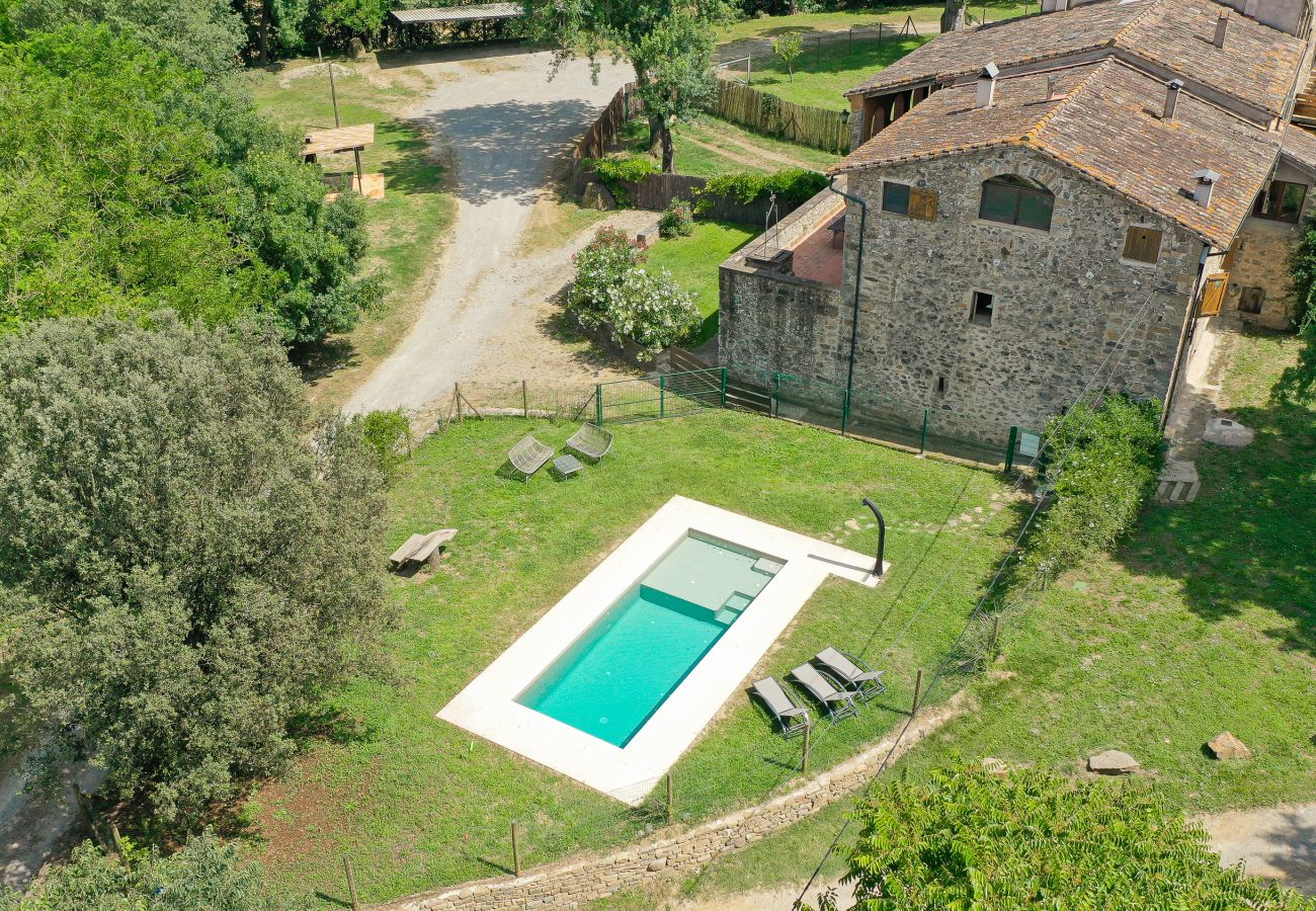 Apartament en Montagut i Oix - Can Blanc de Montagut, Baix