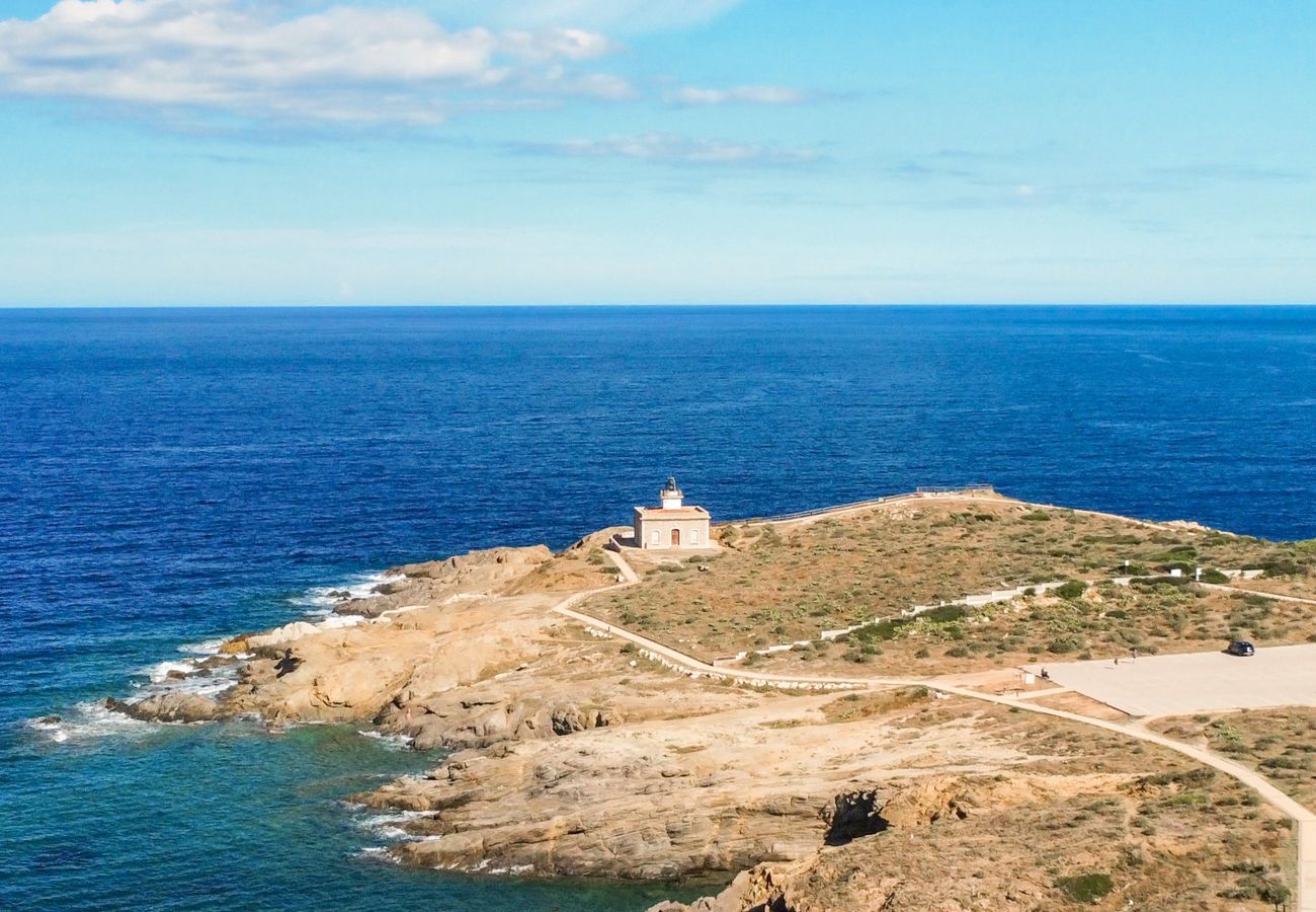 Vil.la en El Port de la Selva - Casa Sarnella