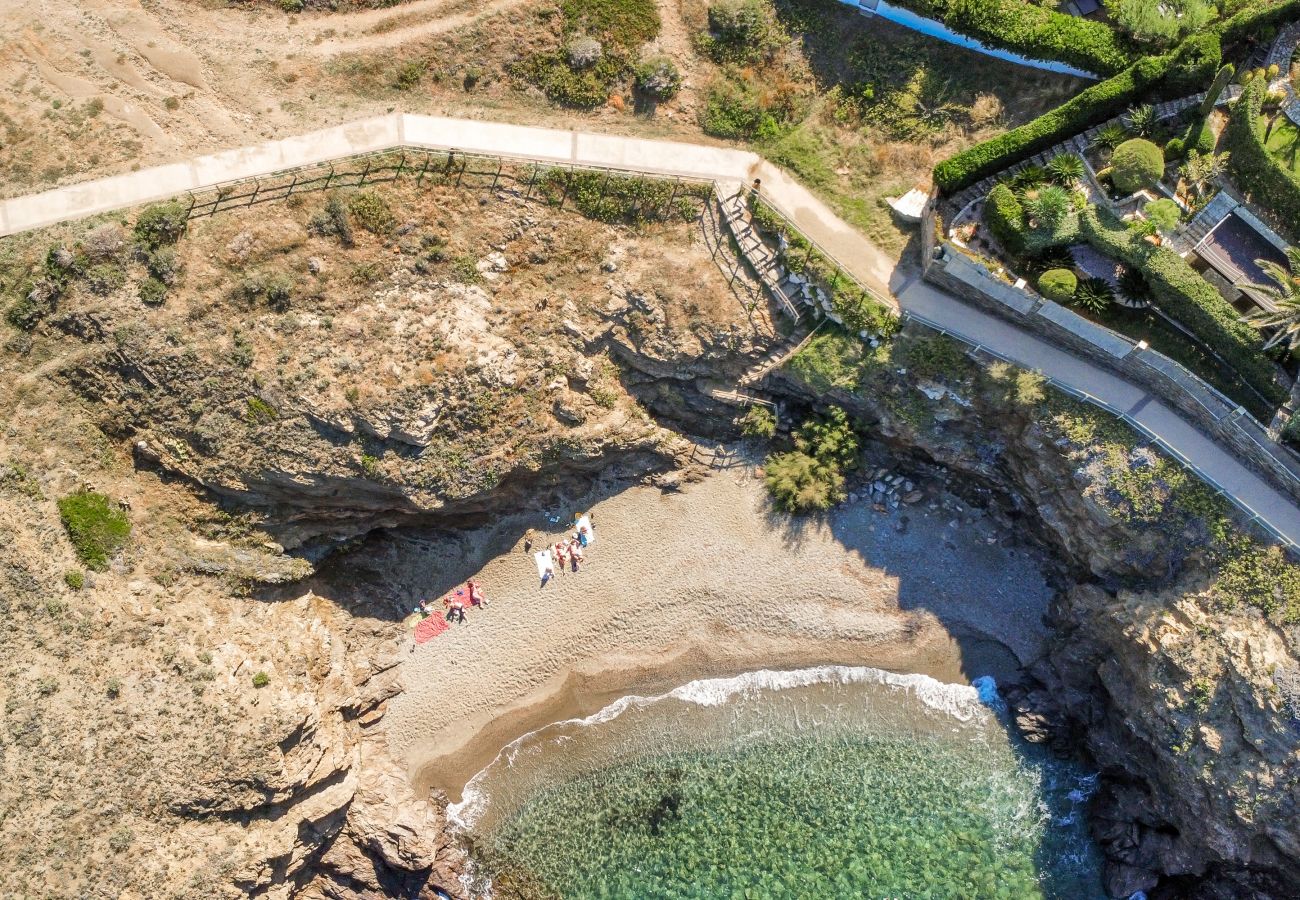 Vil.la en El Port de la Selva - Casa Sarnella