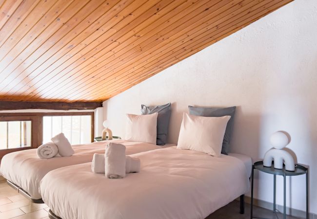 Casa rural en Cornellà del Terri - Mas Maria Carmen Dalmau Casa rural en Cornellà del Terri - Mas Maria Carmen Dalmau