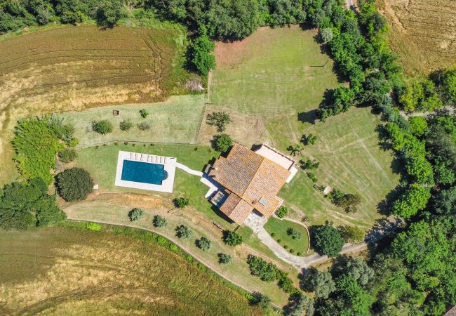 Casa rural en Cornellà del Terri - Mas Maria Carmen Dalmau Casa rural en Cornellà del Terri - Mas Maria Carmen Dalmau
