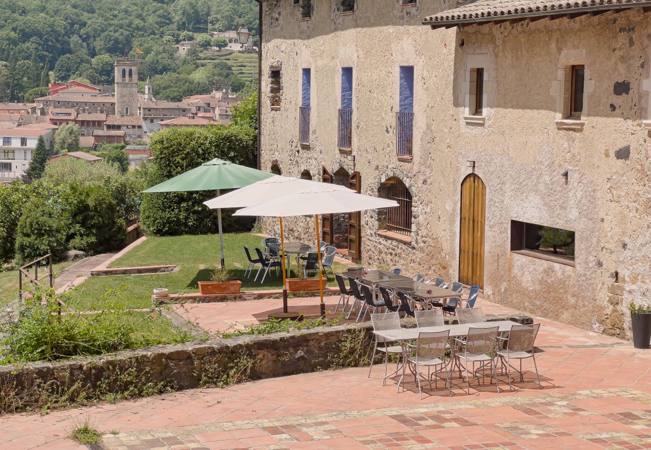 Casa rural en Sant Feliu de Pallerols - Aiguabella Turisme Rural 35p.