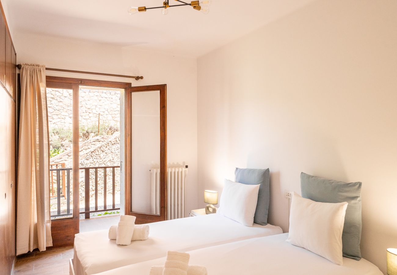 Casa rural en Sant Feliu de Pallerols - Majordoms Art