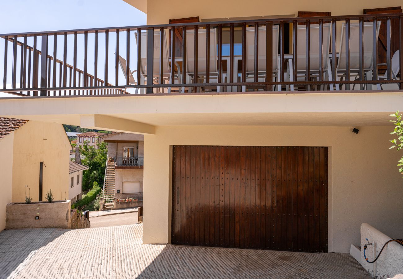 Casa rural en Sant Feliu de Pallerols - Majordoms Art