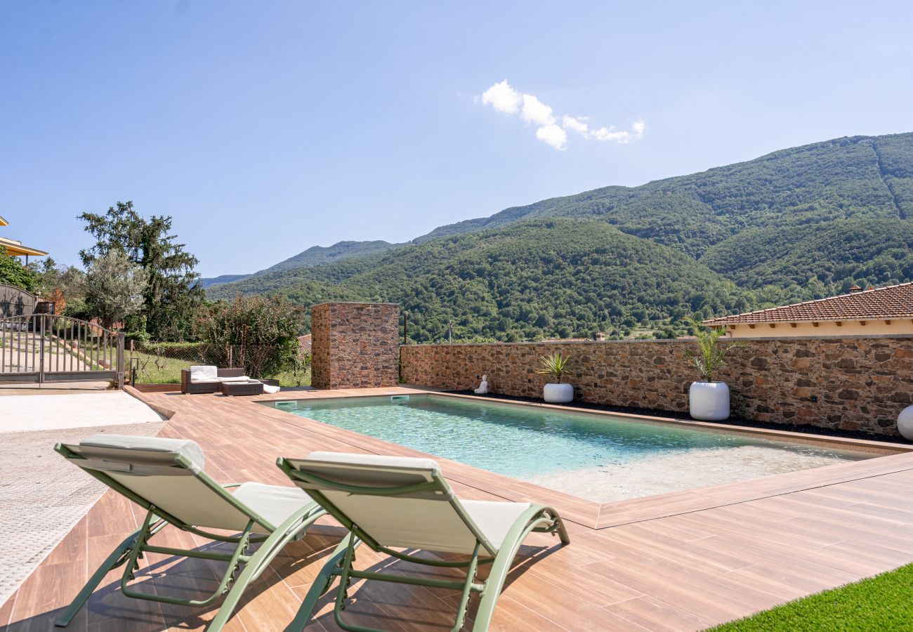 Casa rural en Sant Feliu de Pallerols - Majordoms Art